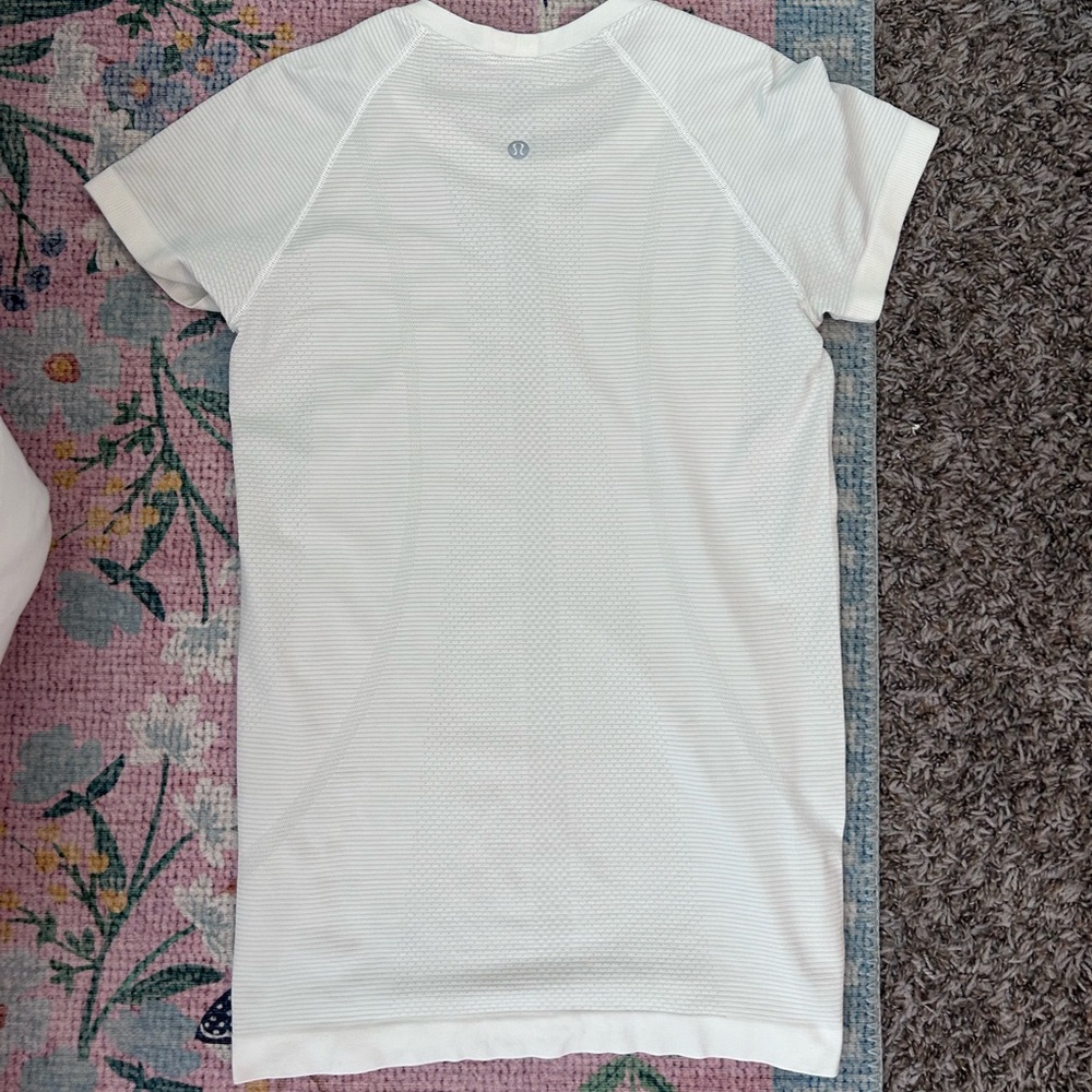 Lululemon short sleeve swiftly tech shirt